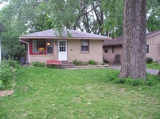516 Indiana Ave N, Golden Valley, MN 55422
