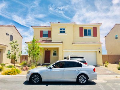 90 Cascade River St, Las Vegas, NV, 89148