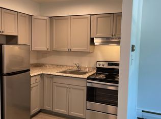 201 W Clinton Ave APT 2A, Oaklyn, NJ 08107