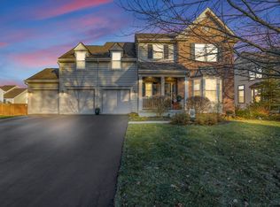 7216 Bromfield Dr, Canal Winchester, OH 43110