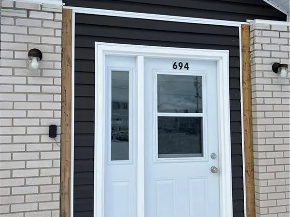 694 Appleby St, Bathurst, NB E2A 3L4