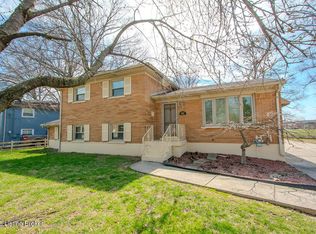 3900 Glen Valley Rd, Louisville, KY 40219