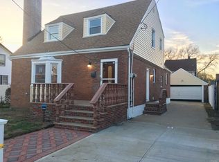19515 116th Rd, Saint Albans, NY 11412