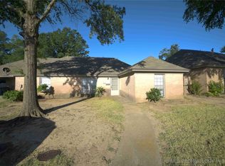 4708 S Fulton Pl, Tulsa, OK 74135