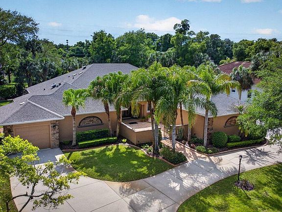 4th image of 34 Emerald Oaks Ln