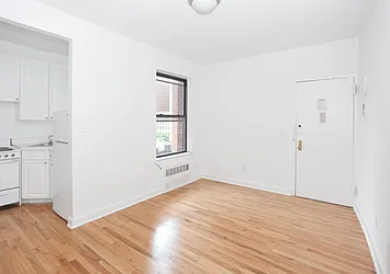 Rented by LC Lemle Real Estate Group