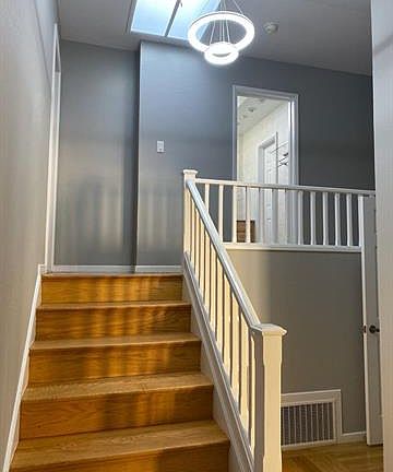 2nd image of 154 Westdale Ave