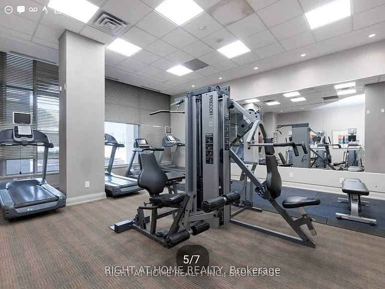 5793 Yonge St #601 — Photo 4