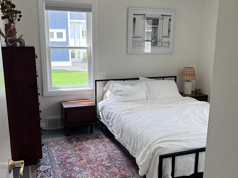 506 Chippewa St — Photo 8
