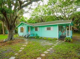 8010 Riverview Dr, Riverview, FL 33578