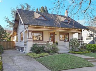 3124 NE Irving St, Portland, OR 97232