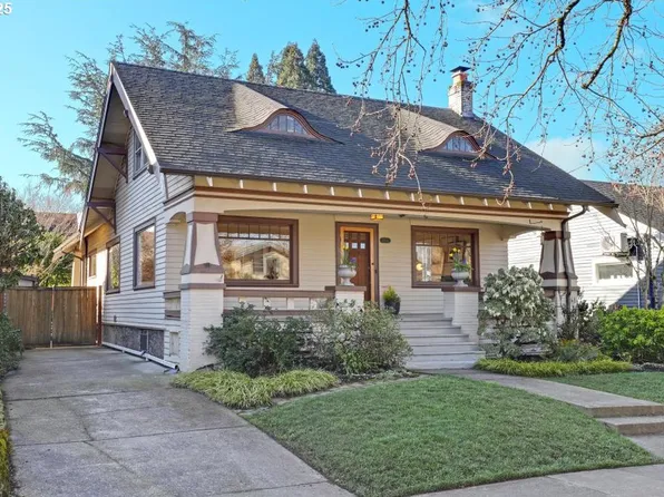 3124 NE Irving St, Portland, OR 97232