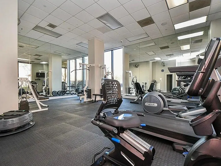 5150 Hidalgo St #1503 — Photo 12