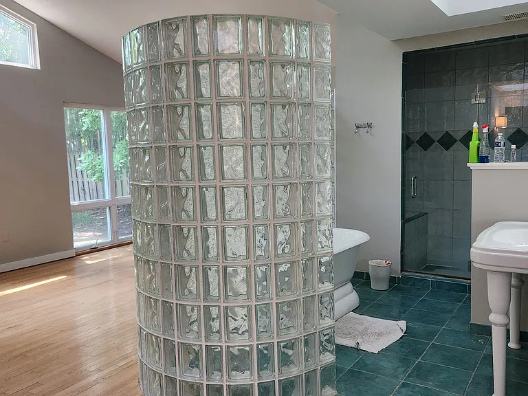 2207 Fordham Dr — Photo 28
