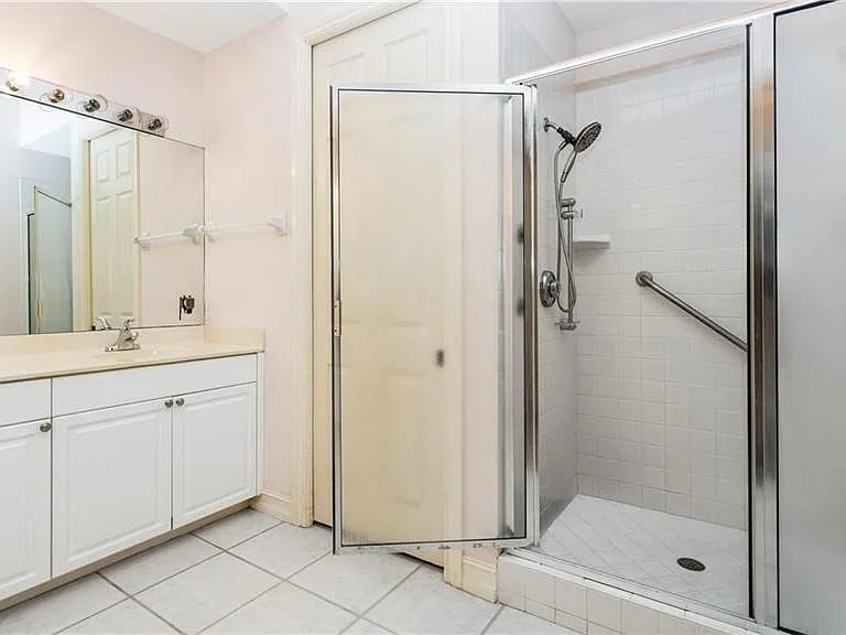 780 Bentwater Cir #102 — Photo 20