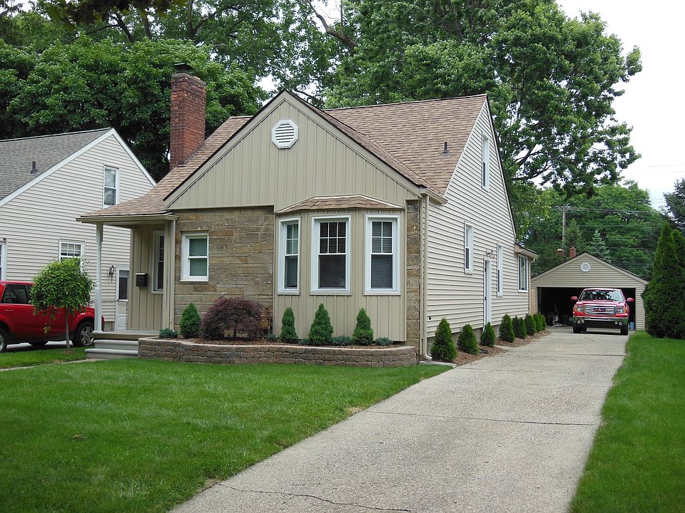 1st image of 521 S Wilson Ave