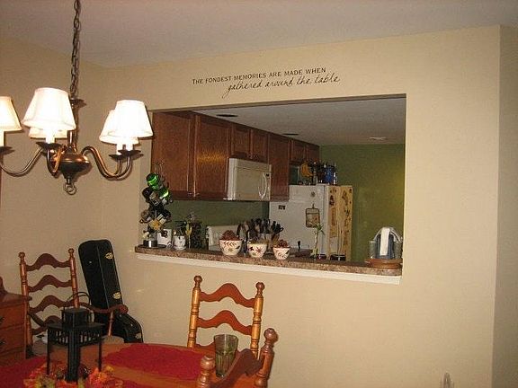 Dining room into Kitchen