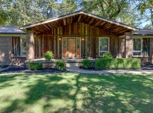 1165 Deerwood Dr, New Johnsonville, TN 37134