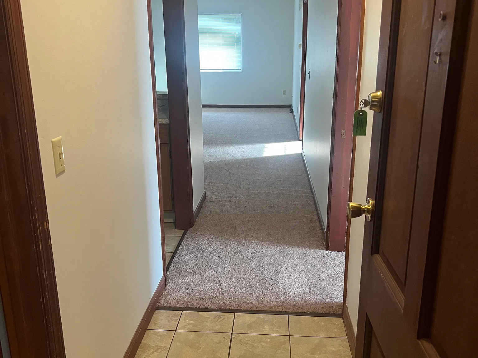 2 bed, $845 — Photo 3