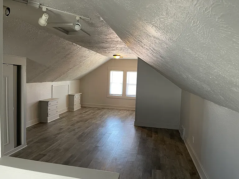 3535 N 45th Ave — Photo 13