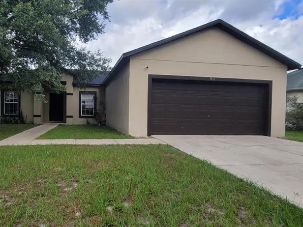 911 Gloucester Ct, Kissimmee, FL 34758