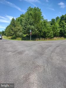 5601 Dogwood Tree Ln, Mineral, VA, 23117