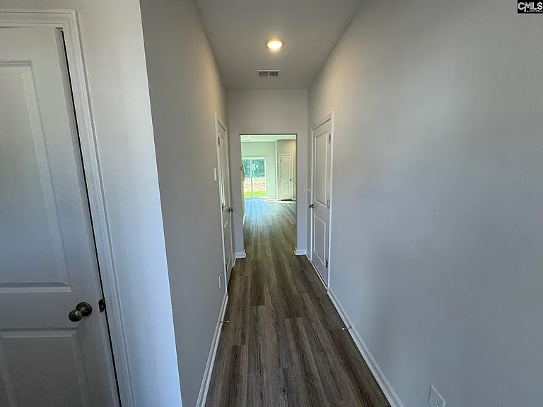 2038 Armada Rd — Photo 2
