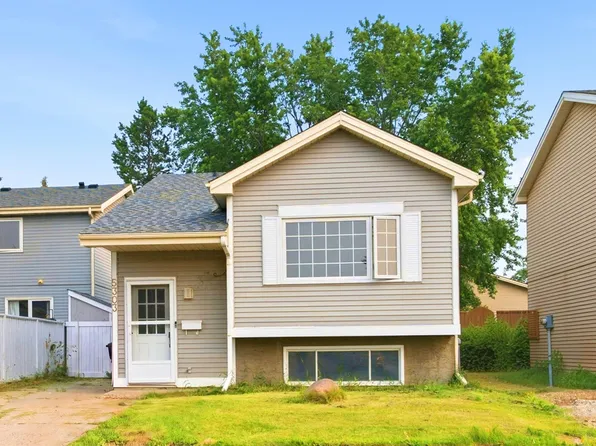 5303 21st Ave NW, Edmonton, AB T6L 5G5