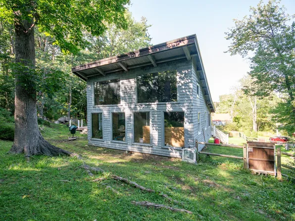 46 Sentry Hill Road, York, ME 03909