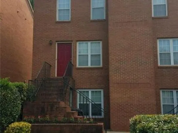 93 Davis Mill Ct, Lawrenceville, GA 30044