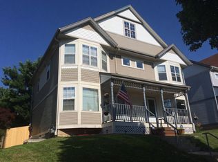 2125 N Hubbard St, Milwaukee, WI 53212