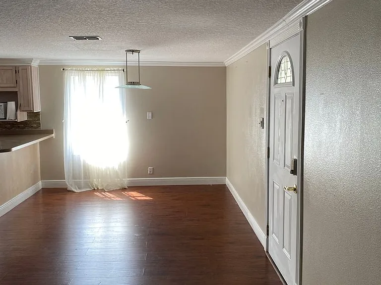 313 S Observatory Dr — Photo 7