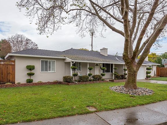 2nd image of 2113 Bohannon Dr