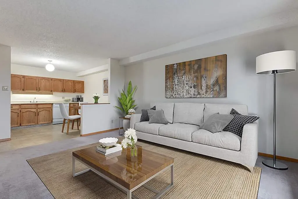 Southwood Place — Photo 3
