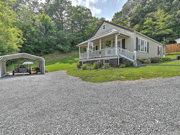 245 Boone St, Weber City, VA 24290