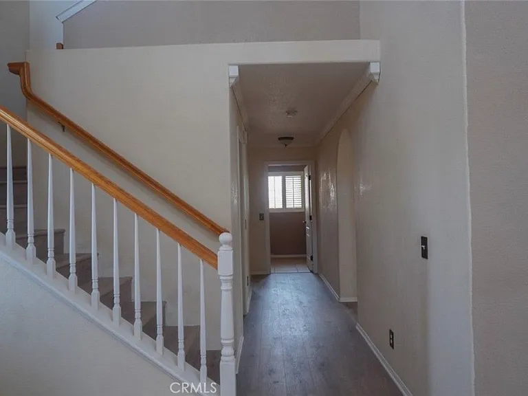 12661 Shorewood Ln — Photo 4