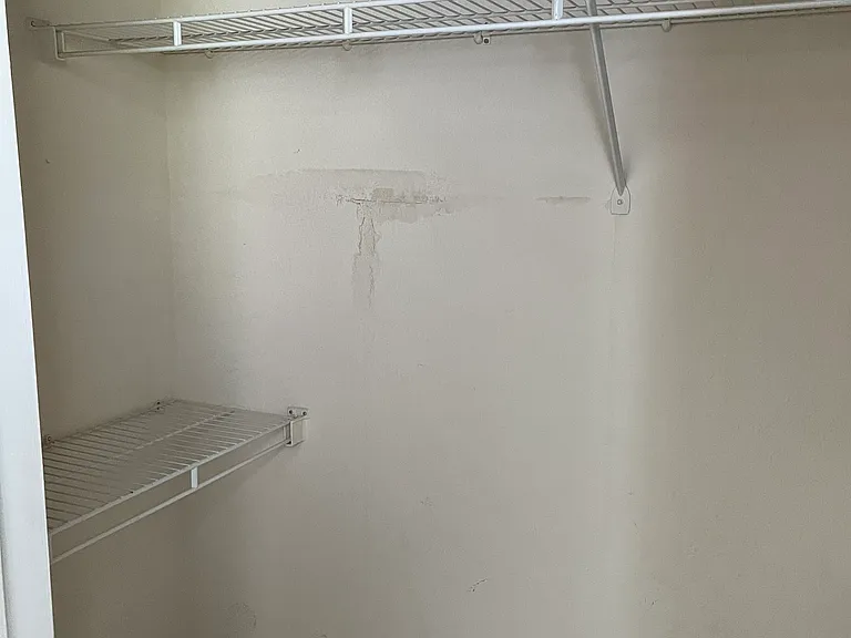 18001 Richmond Place Dr #423 — Photo 12