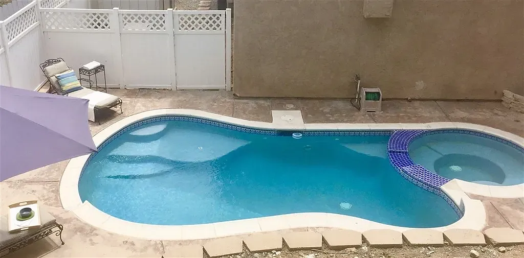 4 bed, 2575 sqft, $5,300 — Photo 4