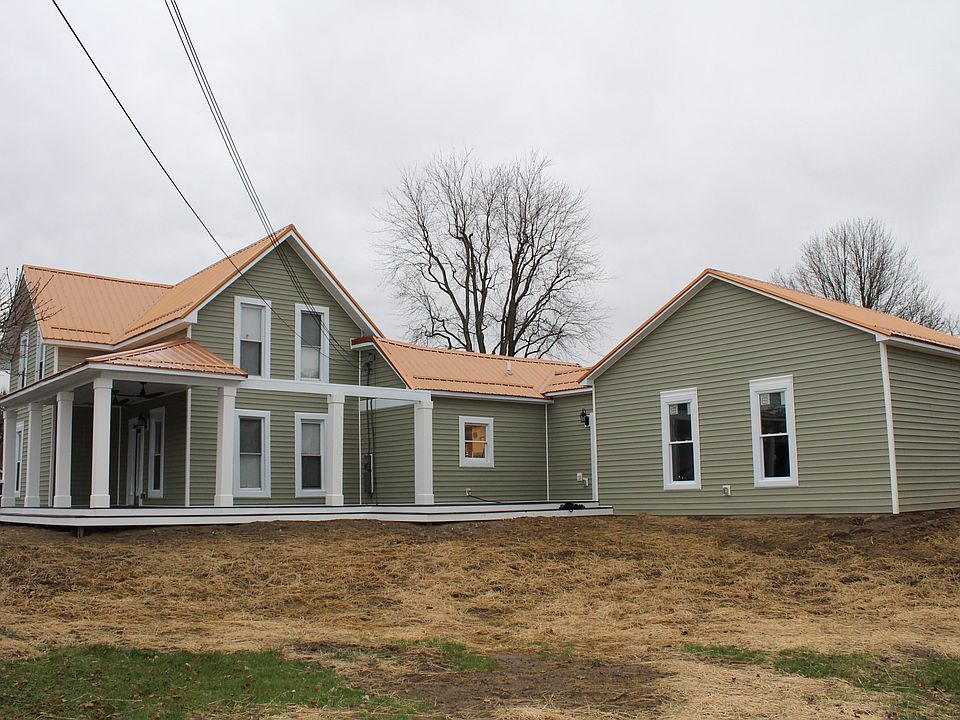 2nd image of 7 S Grove St