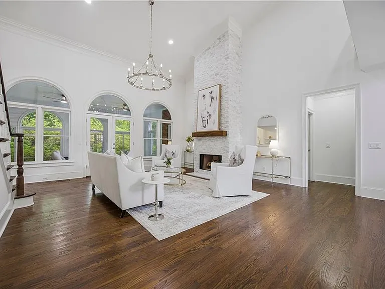 6410 Westchester Pl — Photo 29