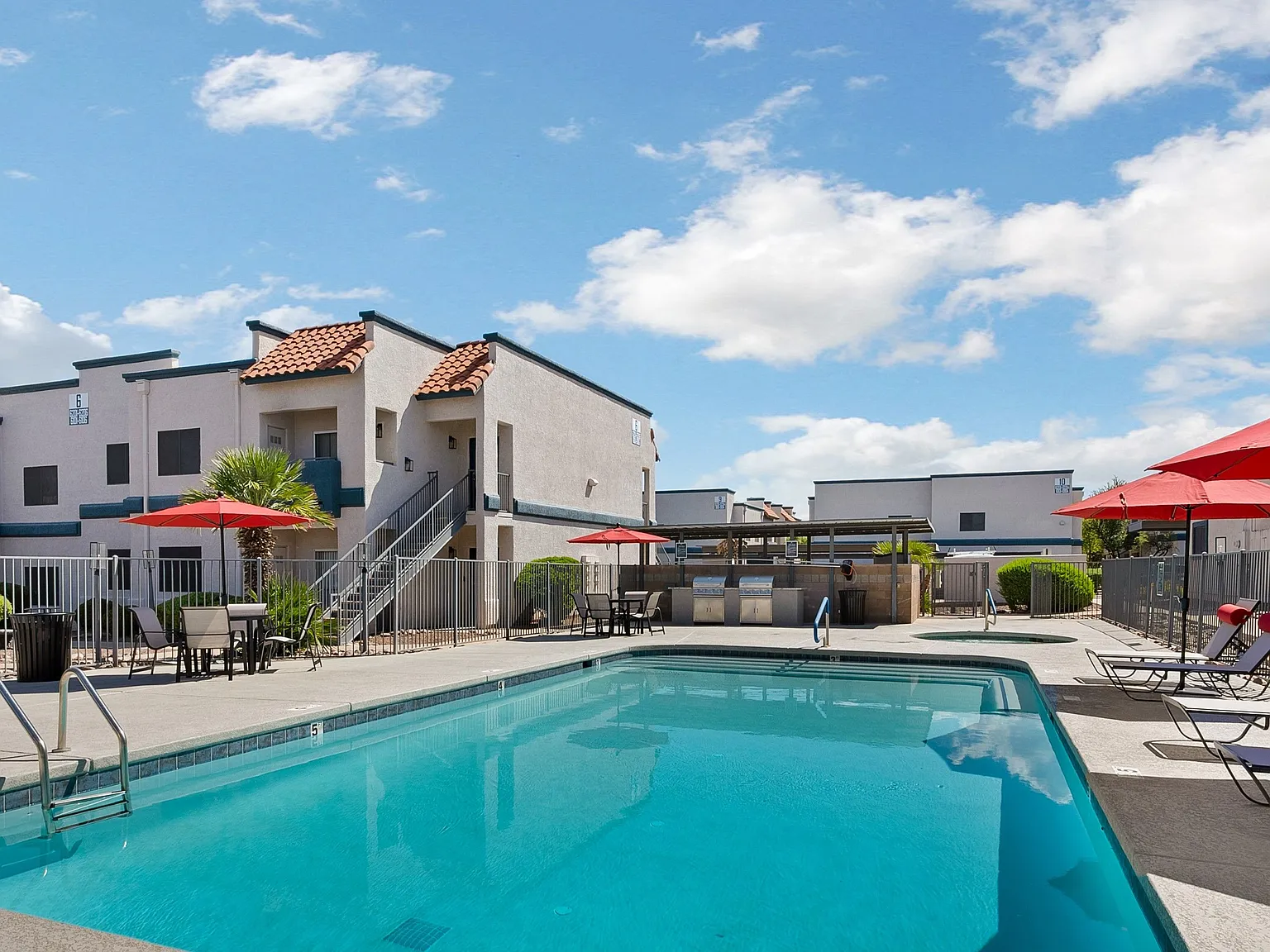 Trailcrest Apartments — Photo 3