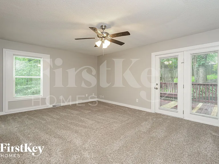 8832 Belhaven Ct — Photo 7