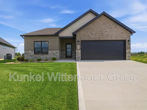829 Bushwood Way, O'Fallon, IL 62269
