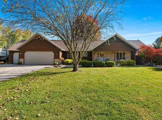 1730 Pinecrest Rd, Green Bay, WI 54313