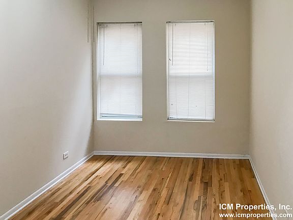 5th image of 2523.5 N Lincoln Ave #C2