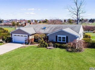 324 Grand Central Ave, Amityville, NY 11701