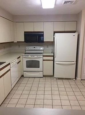 5th image of 50 Freedom Holw Unit 306