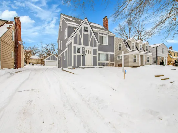 14 Utica Rd, Pontiac, MI 48341