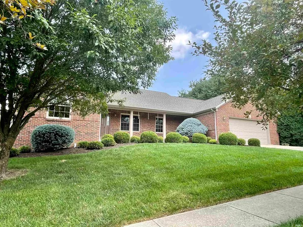 1410 W Dove Dr, Bloomington, IN 47403