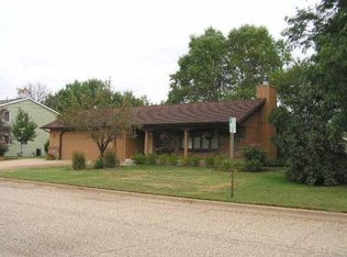 1431 Clyde Ave, Wisconsin Rapids, WI 54494